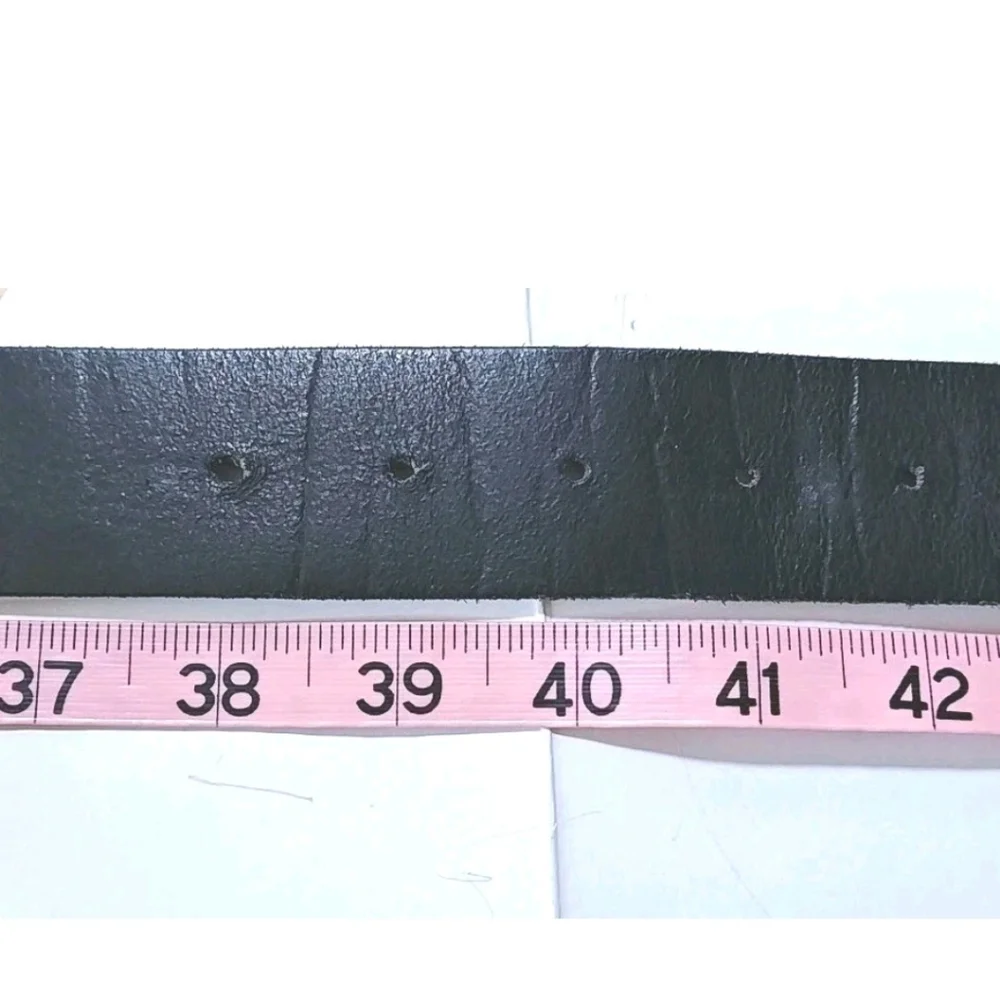 Vintage England Express Black Leather Belt Sz 40 Hammered Gunmetal Oval Buckle